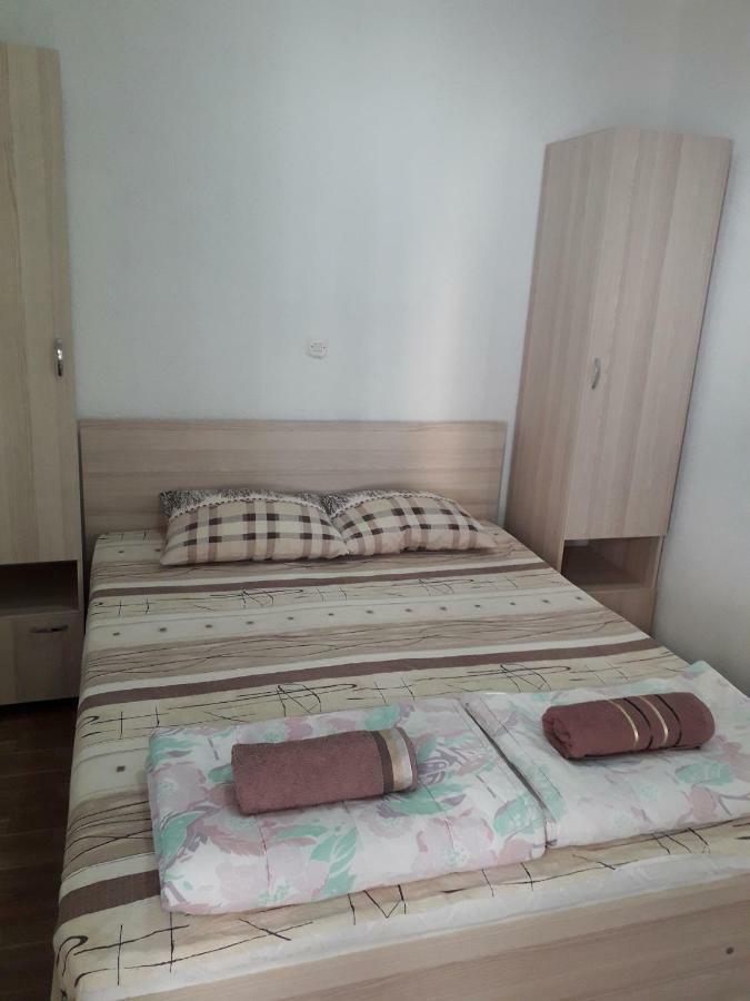 Ristevski Apartment Bitola Bagian luar foto